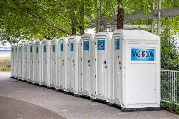 Best Portable restroom trailer rental  in Everson, WA
